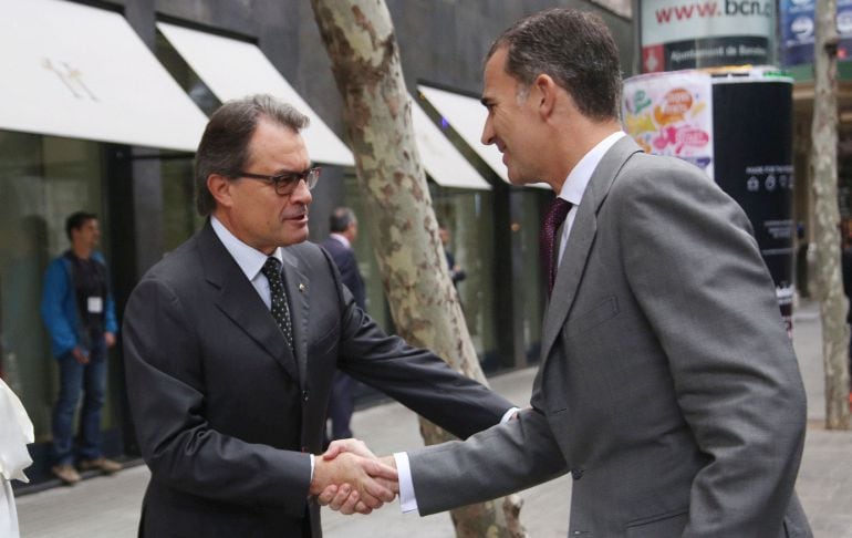 Mas i el Rei coincideixen per primera vegada després de les eleccions del 27-S