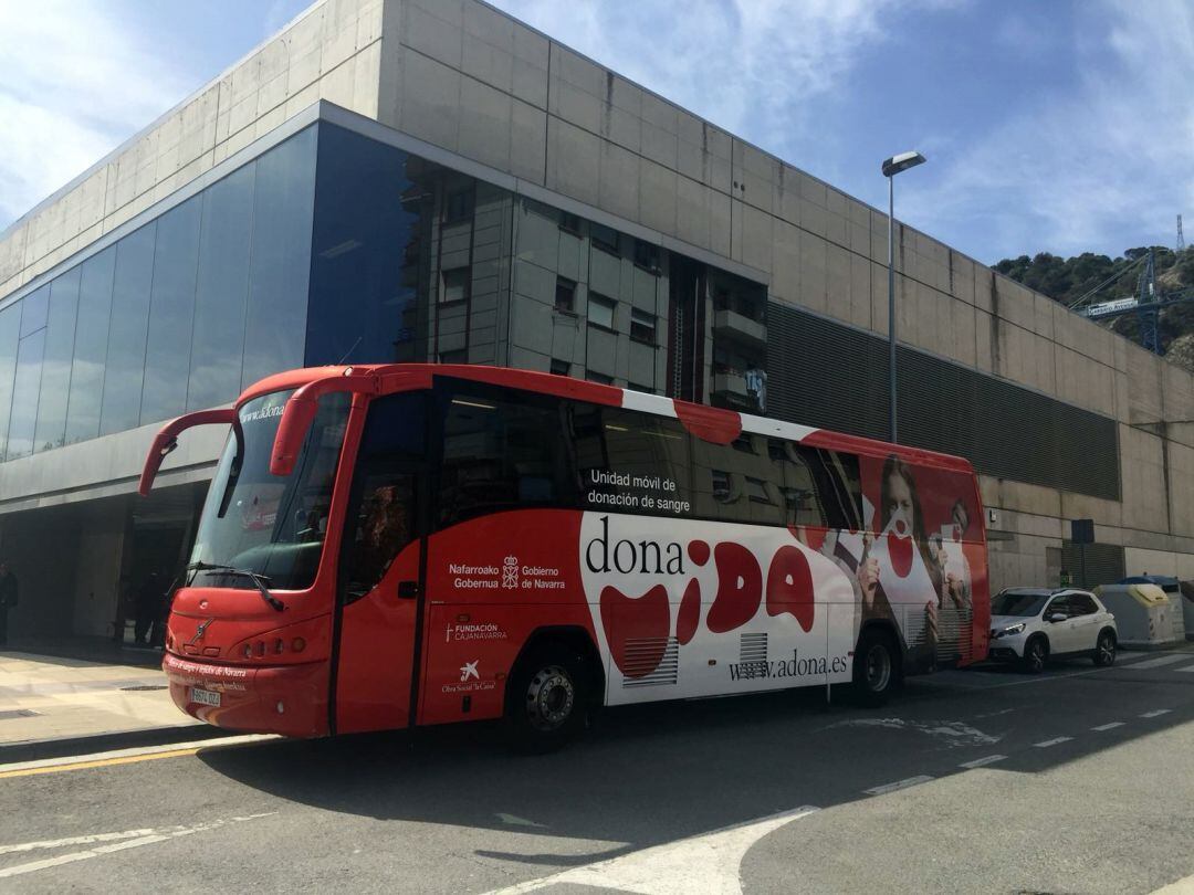 Autobús de donación de ADONA