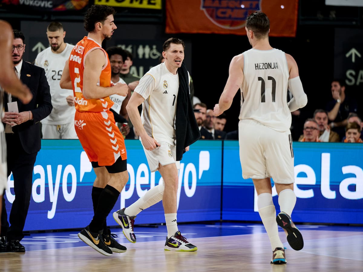 Los de Scariolo firman una épica remontada para consagrar su tercera final copera consecutiva