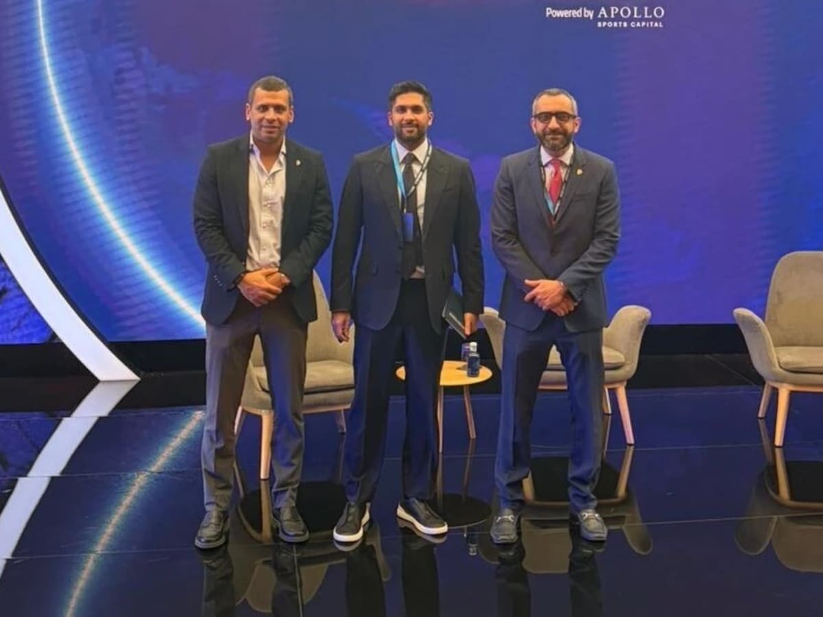 El presidente del Almería, con la creme de la creme del fútbol mundial: Ceferin, Javier Tebas, Nasser Al-Khelaïfi…