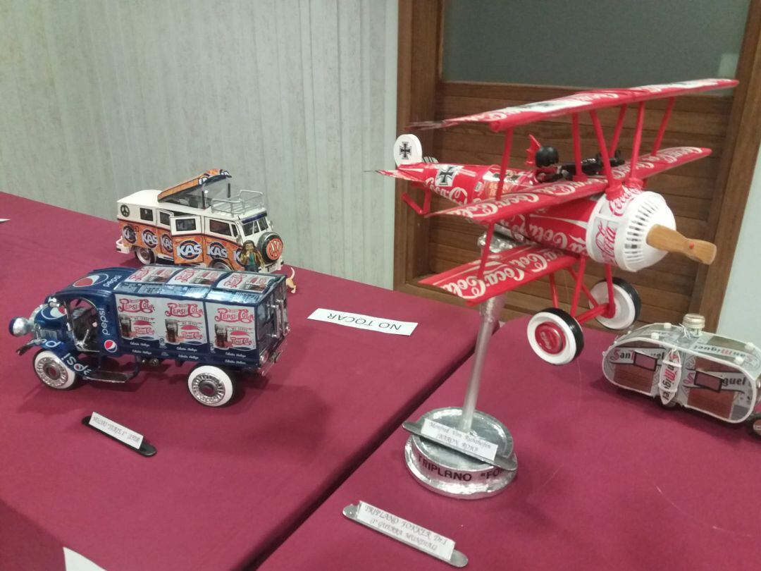 Exposición Enlatarte que se puede visitar esta Navidad en la sala Alfonsa de la Torre