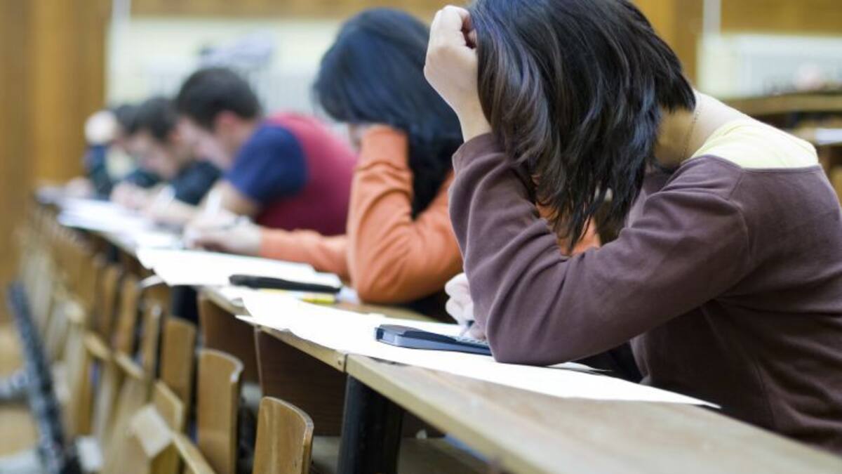 Entrevista en La Ventana a Sonia Ibáñez, portavoz del Sindicato de treballadors i treballadores de l'ensenyament del País Valencià