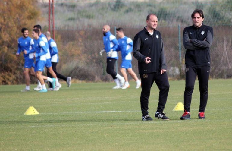 Vicente Mir y Carlos Luque, entrenadores del Hércules CF