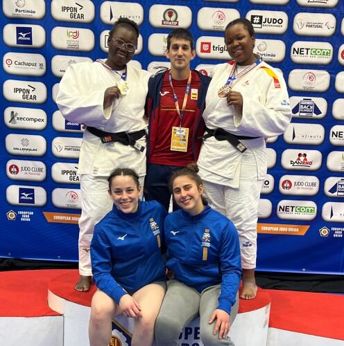 Las hermanas Mama y Ballalo Coulibaly se colgaron un oro y un bronce en Portugal