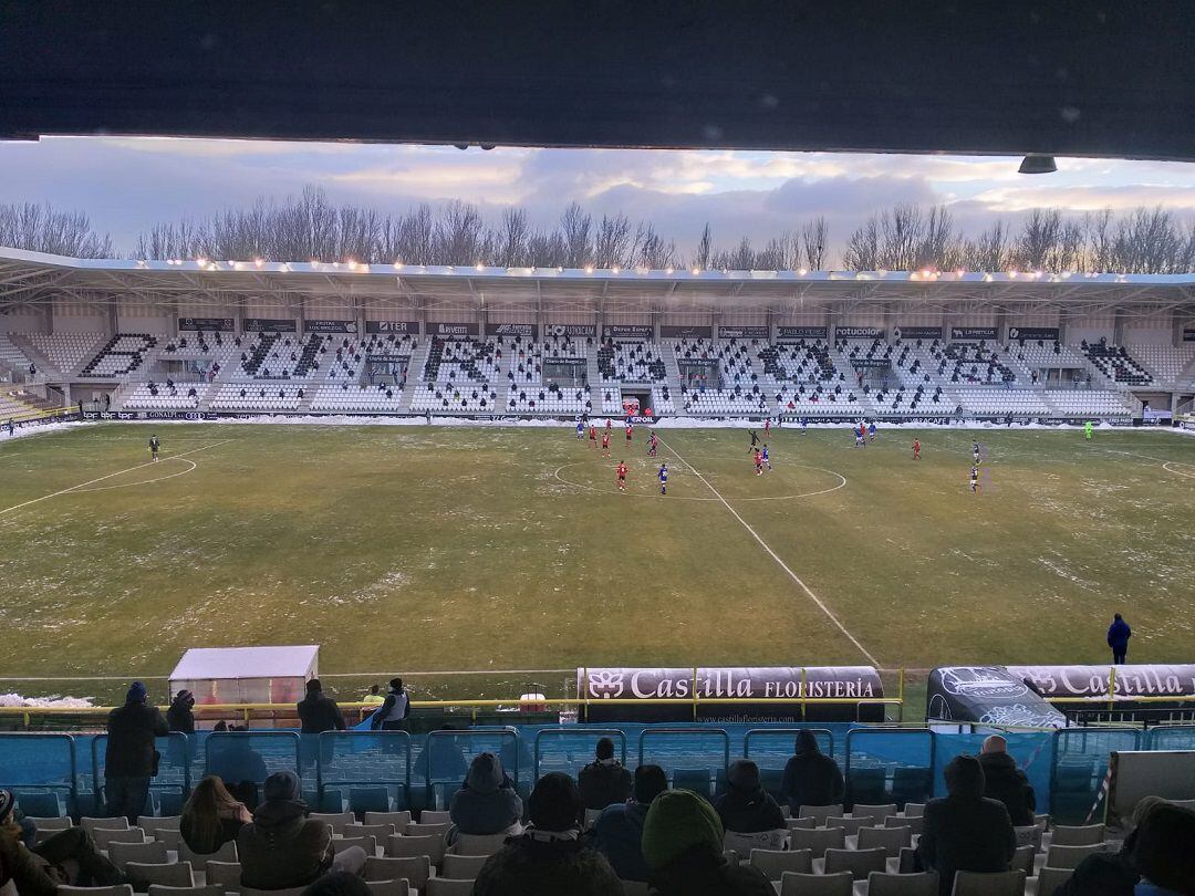 La Junta de Gobierno del Ayuntamiento ha aprobado la concesión demanial del Estadio de El Plantío al Burgos S.A.D. por un periodo de 40 años 