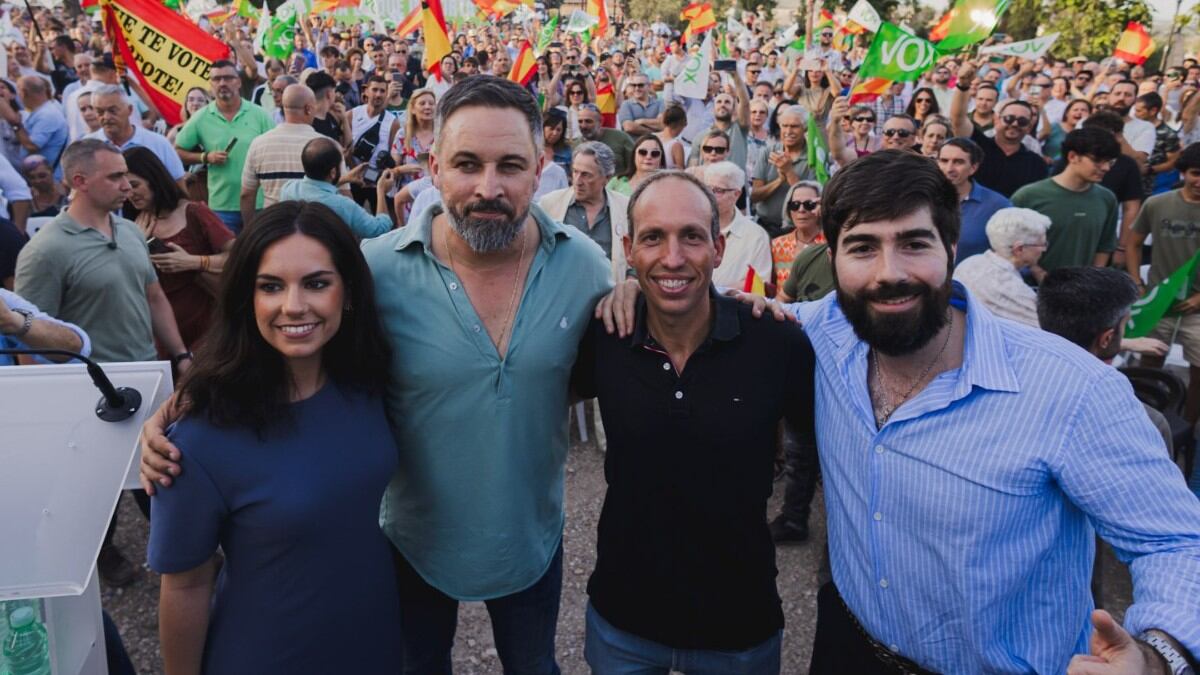 Manuel Mariscal en un acto en Toledo con Santiago Abascal