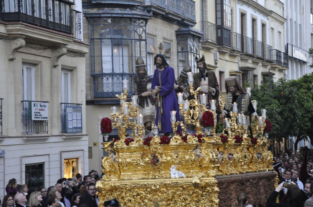 Procesión en la Semana Santa de Jerez