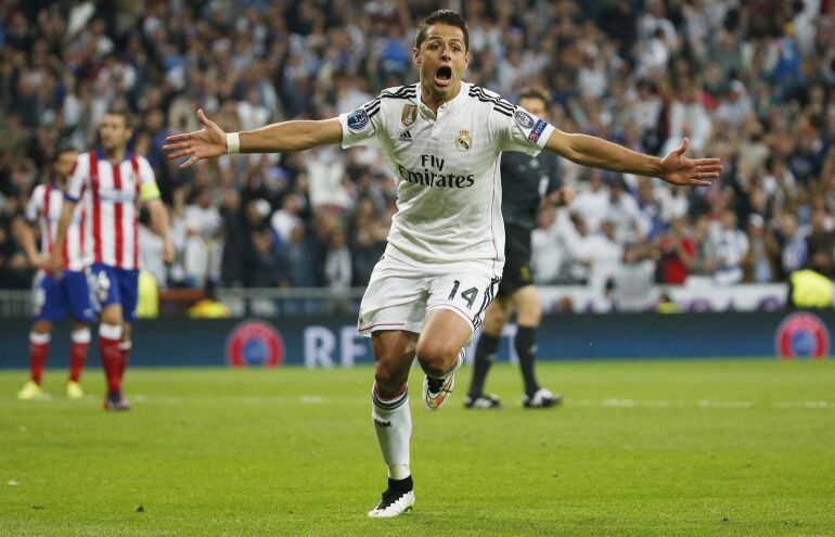 Football - Real Madrid v Atletico Madrid - UEFA Champions League Quarter Final Second Leg - Estadio Santiago Bernabeu, Madrid, Spain - 22/4/15 Javier Hernandez celebrates after scoring the first goal for Real Madrid
Reuters / Juan Medina
Livepic