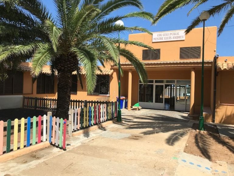 Colegio Lluis Andreu, Formentera. 