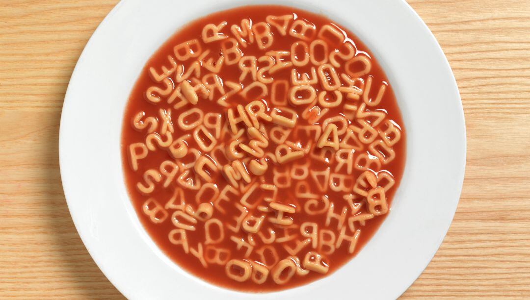 La competencia lectora mide la capacidad para comprender, emplear, valorar, reflexionar e interesarse por los textos escritos