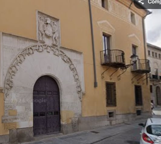 Fachada del Palacio Quintanar