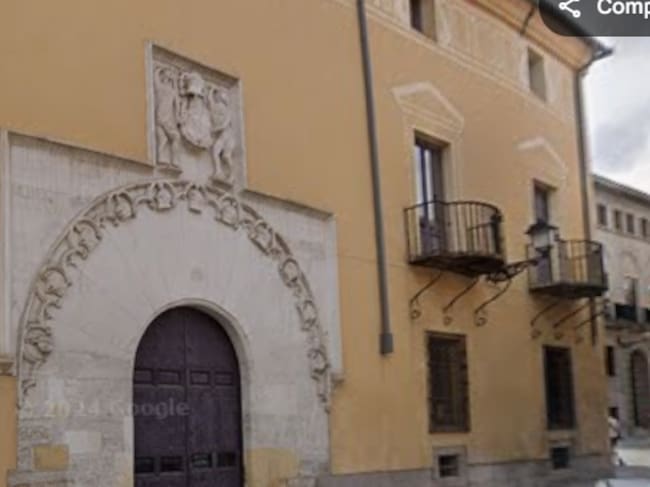 Fachada del Palacio Quintanar