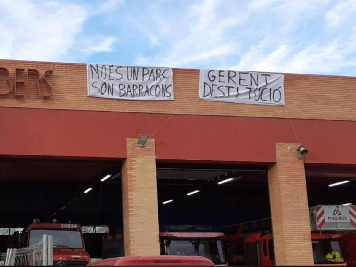 Bomberos de Gandia denuncian las malas condiciones laborales en las que trabajan