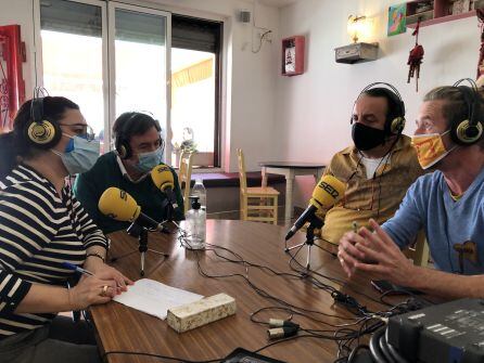 Invitados en Limbo, junto a Gloria Masallá, Mario Berrenchina, Felipe de Algeciras y Kevin Gallacher