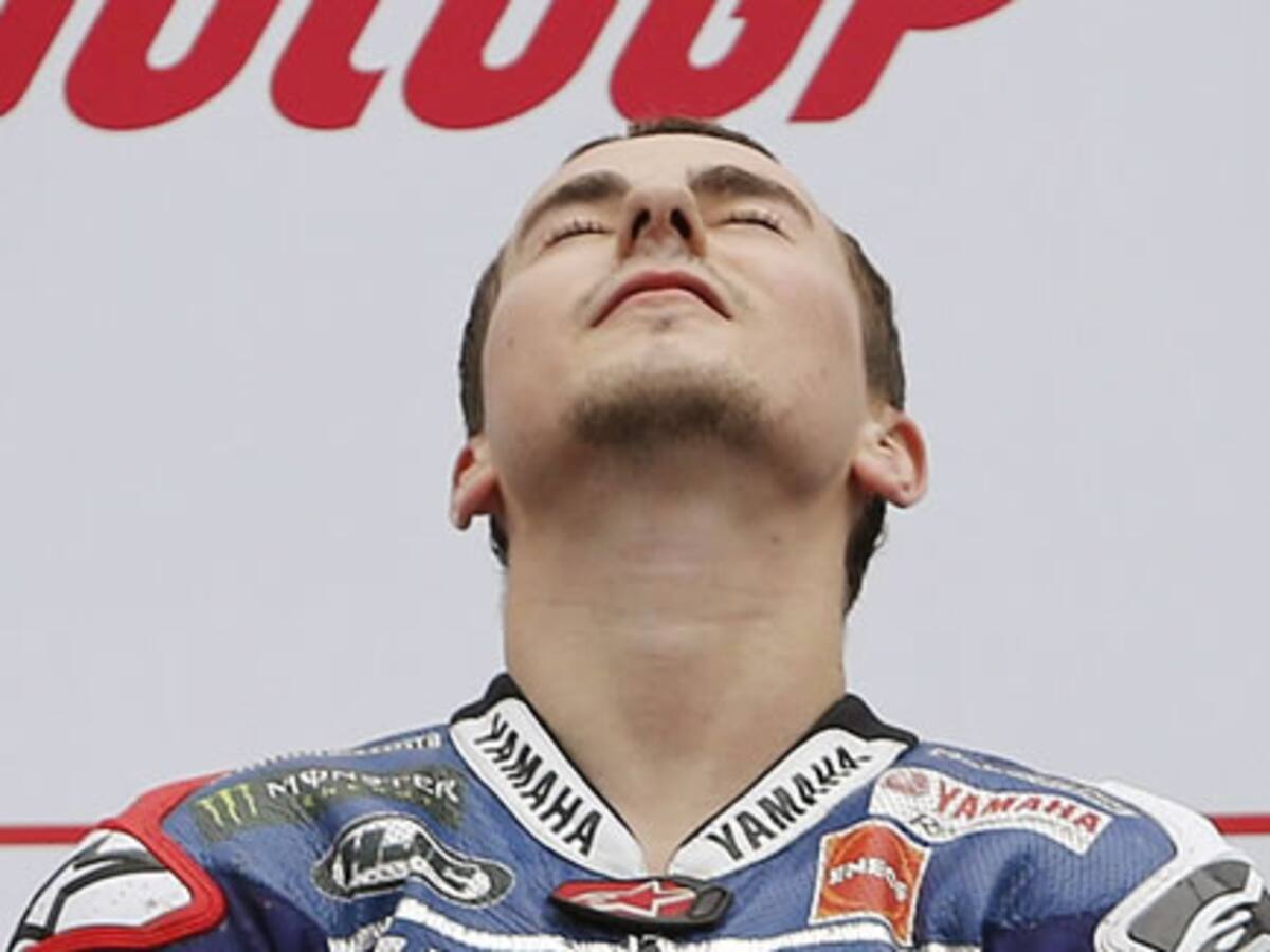 La descalificación de Márquez en Phillip Island da aire a Lorenzo