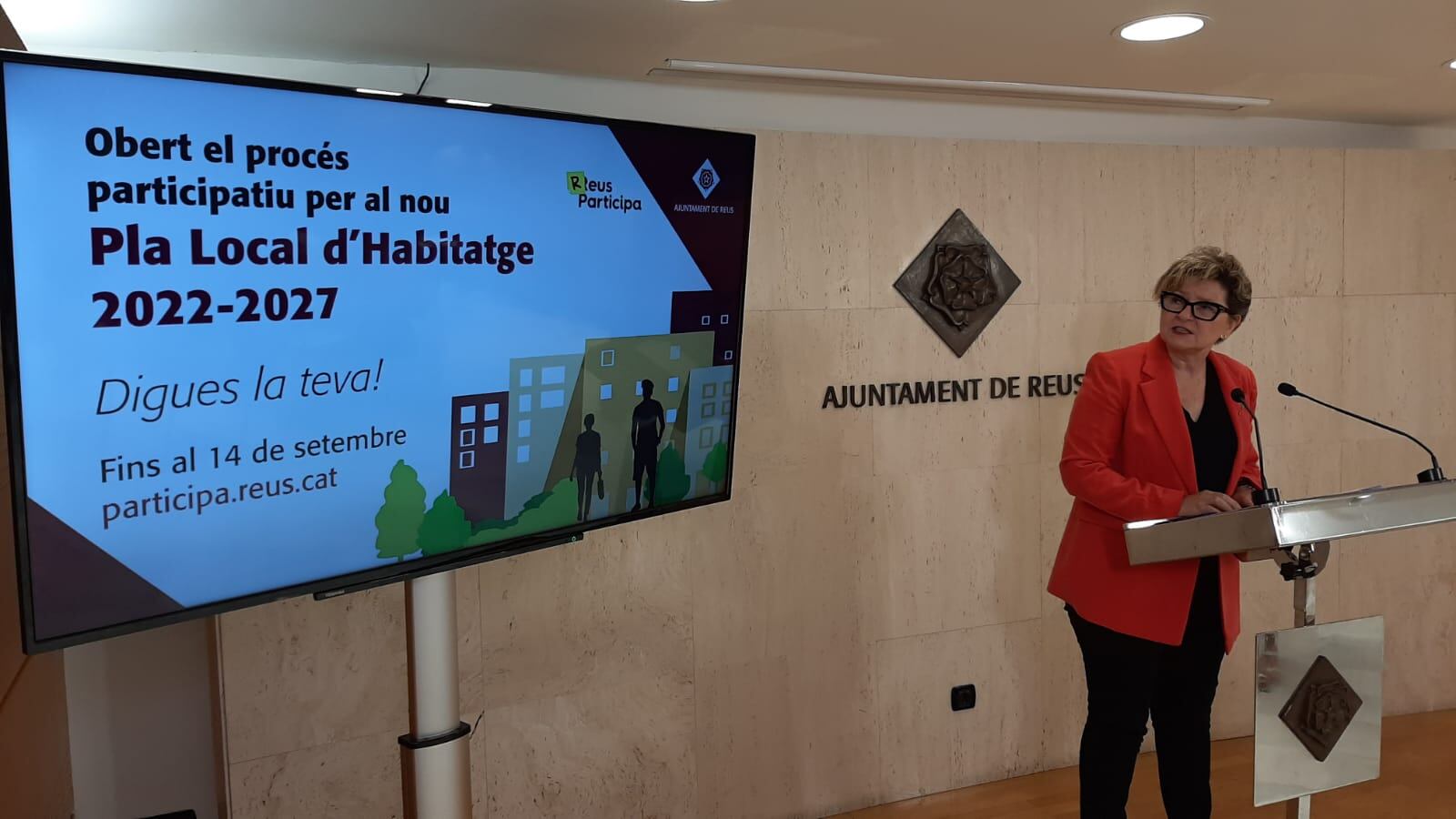 Teresa Pallarès, regidora d&#039;Habitatge, durant la presentació del procés de participació en l&#039;elaboració del Pla Local de l’Habitatge de Reus 2022-2027 - Ajuntament de Reus