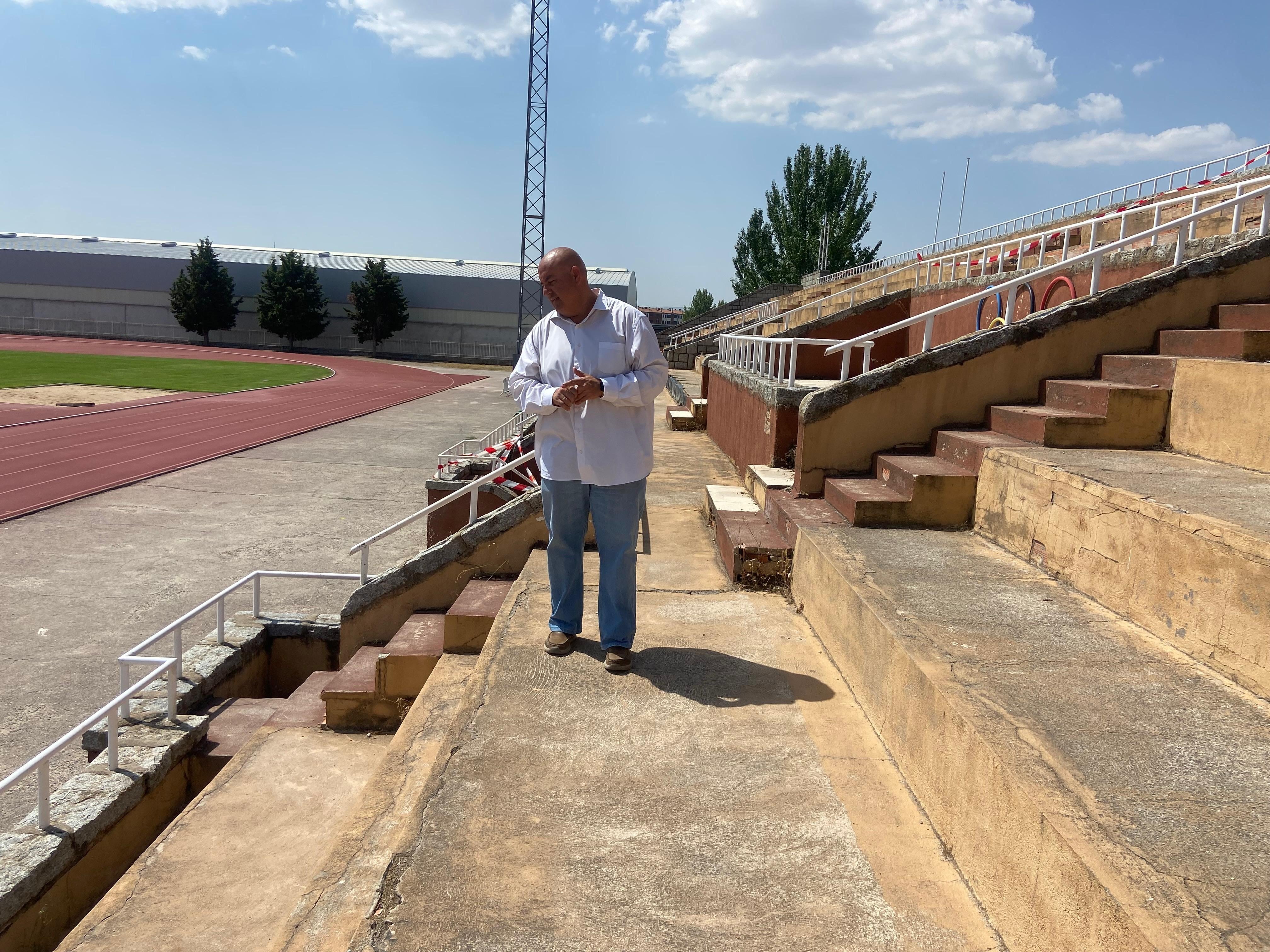 Obras Grada Ciudad Deportiva Ávila
