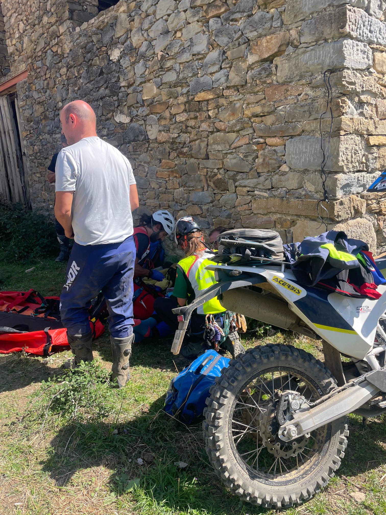 Rescate de dos motoristas en Isábena