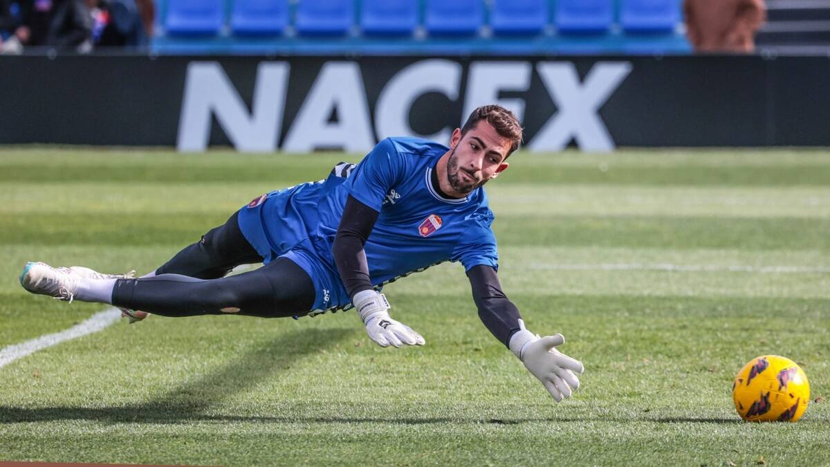 Andoni Zubiaurre se marcha del Eldense para enrolarse en el Mirandés