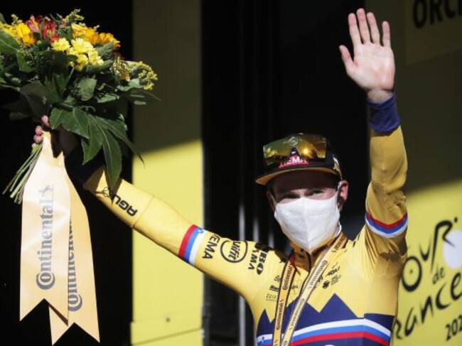 Roglic, tras imponerse en la cuarta etapa del Tour de Francia.