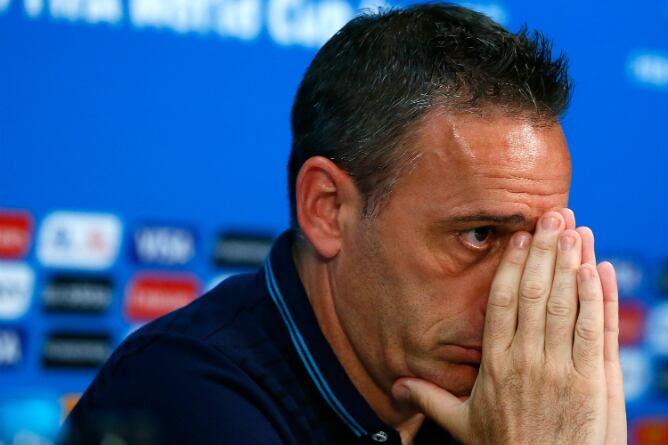 Paulo Bento, decepcionado durante el Mundial