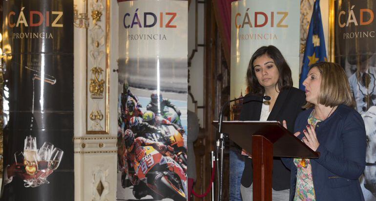Irene García presenta el stand de la provincia de Cádiz en FITUR