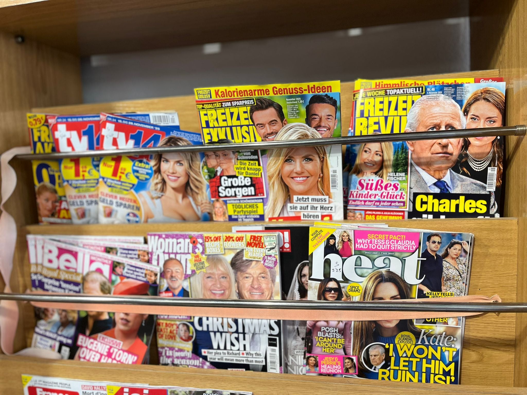 Librería Yoyes en Los Belones