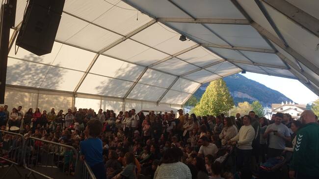 Tanto el concierto de Bosnerau como de La Ronda de Boltaña tuvieron gran acogida de público