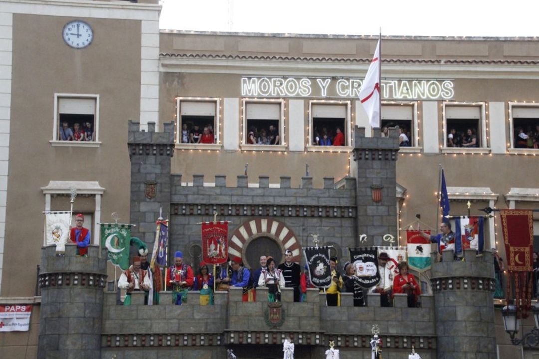 Imagen de archivo de la Entrada de Bandas de los Moros y Cristianos de Elda