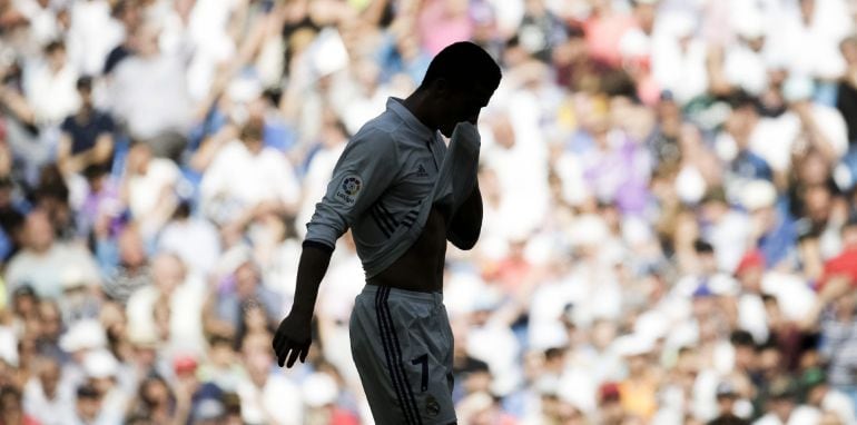 Ronaldo se lamenta tras una ocasión fallada frente al Eibar