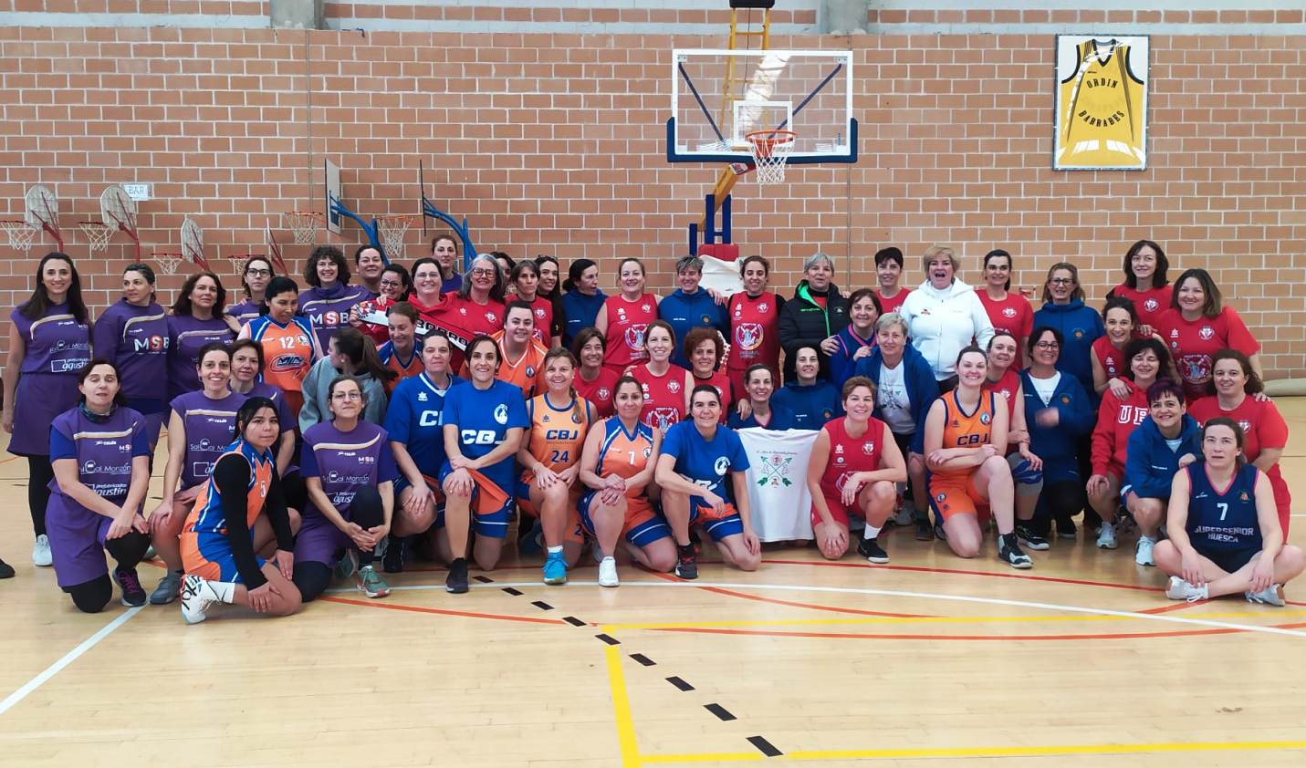 Monzón acogía la primera cita de Baloncesto y Mujer