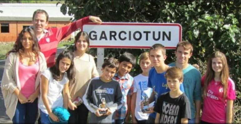 Niños del colegio de Garciotun