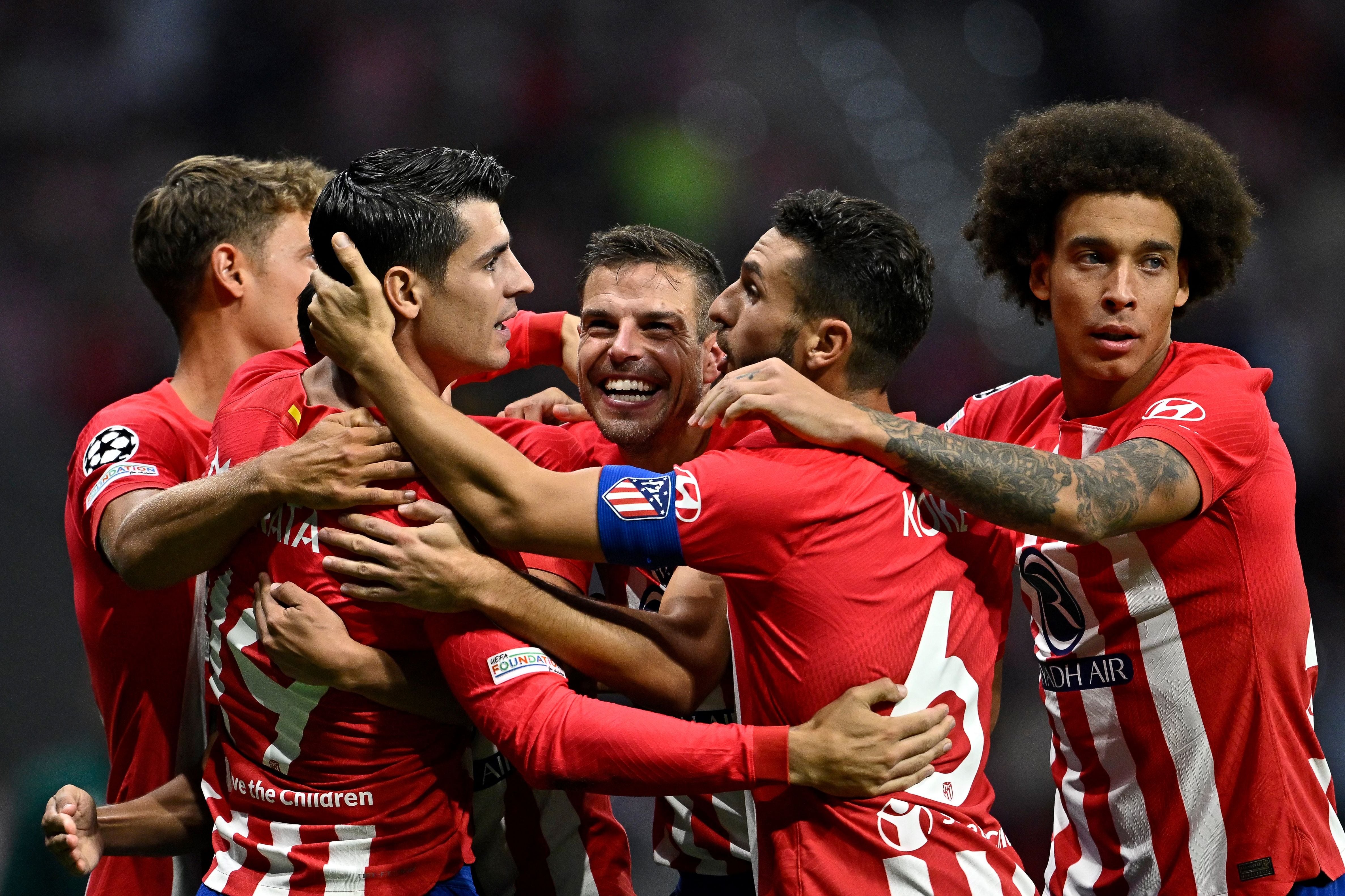 Álvaro Morata celebra el tercer gol del Atleti ante el Feyenoord. (Photo by JAVIER SORIANO / AFP) (Photo by JAVIER SORIANO/AFP via Getty Images)