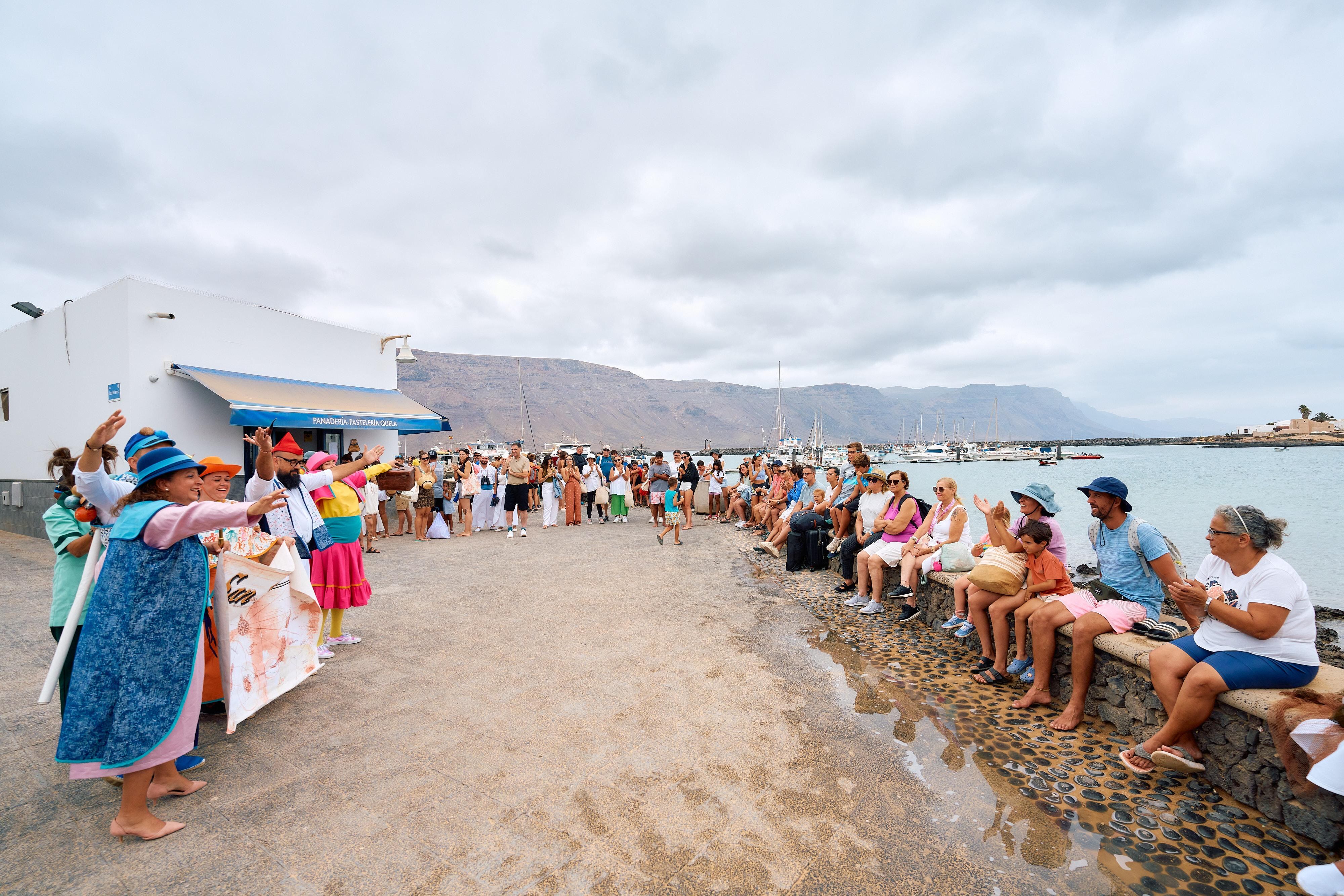 'Costas Afortunadas' en Caleta de Sebo, La Graciosa.