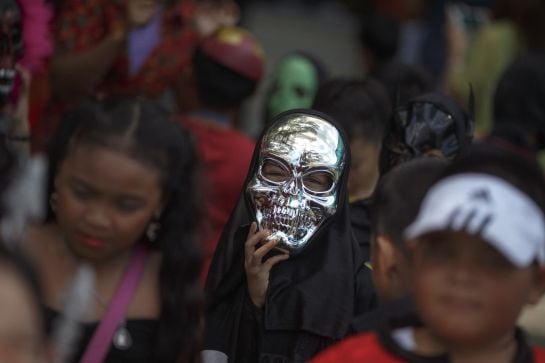 Niños disfrazados para la fiesta de Halloween