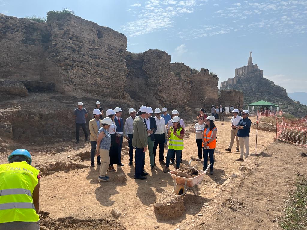 El alcalde de Murcia, José Ballesta, en su visita a Monteagudo