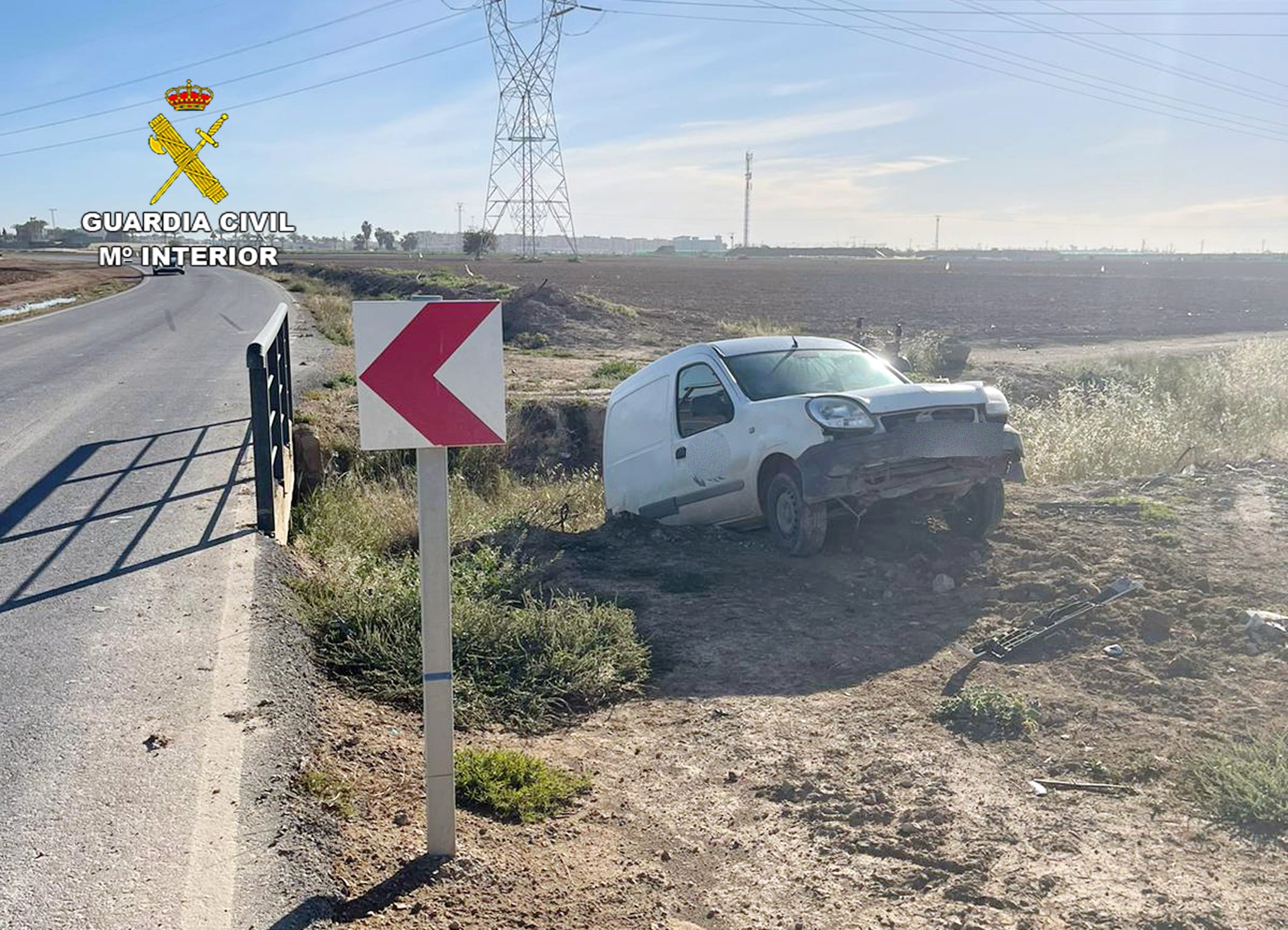 La Guardia Civil intercepta un vehículo robado en Torre Pacheco.