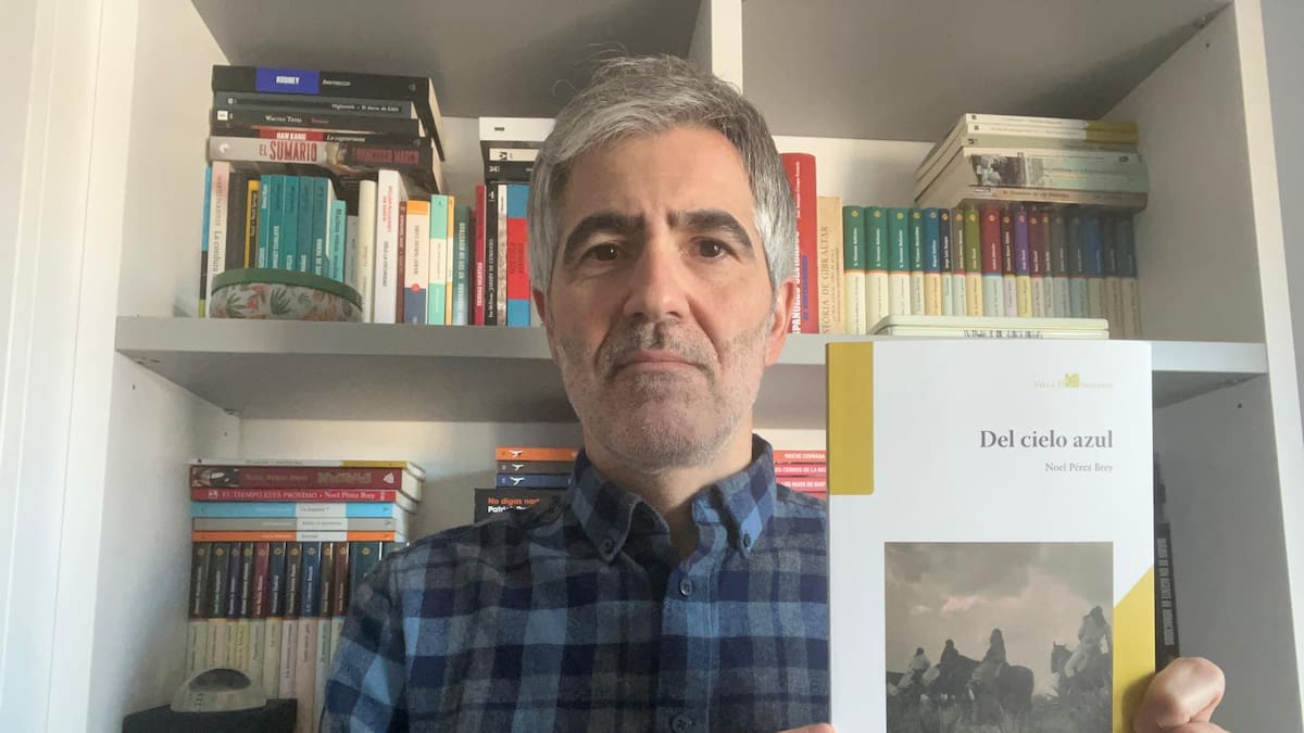 Entrevistamos a Noel Pérez Brey, autor de ‘Del cielo azul’