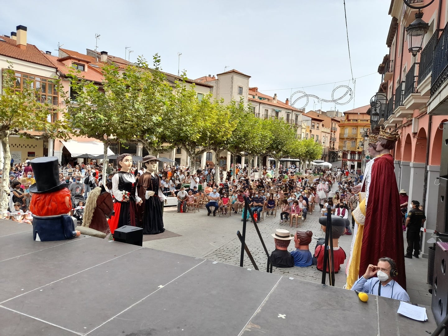 Este verano los cabezudos se exhibieron en formato pandemia