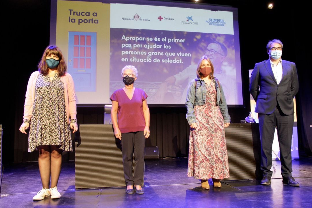 L'acte de presentació de la campanya 'Truca a la porta' a Girona