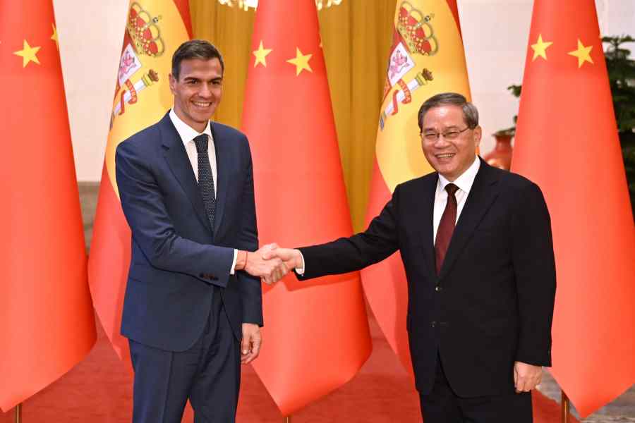 Sánchez y  Xi Jinping