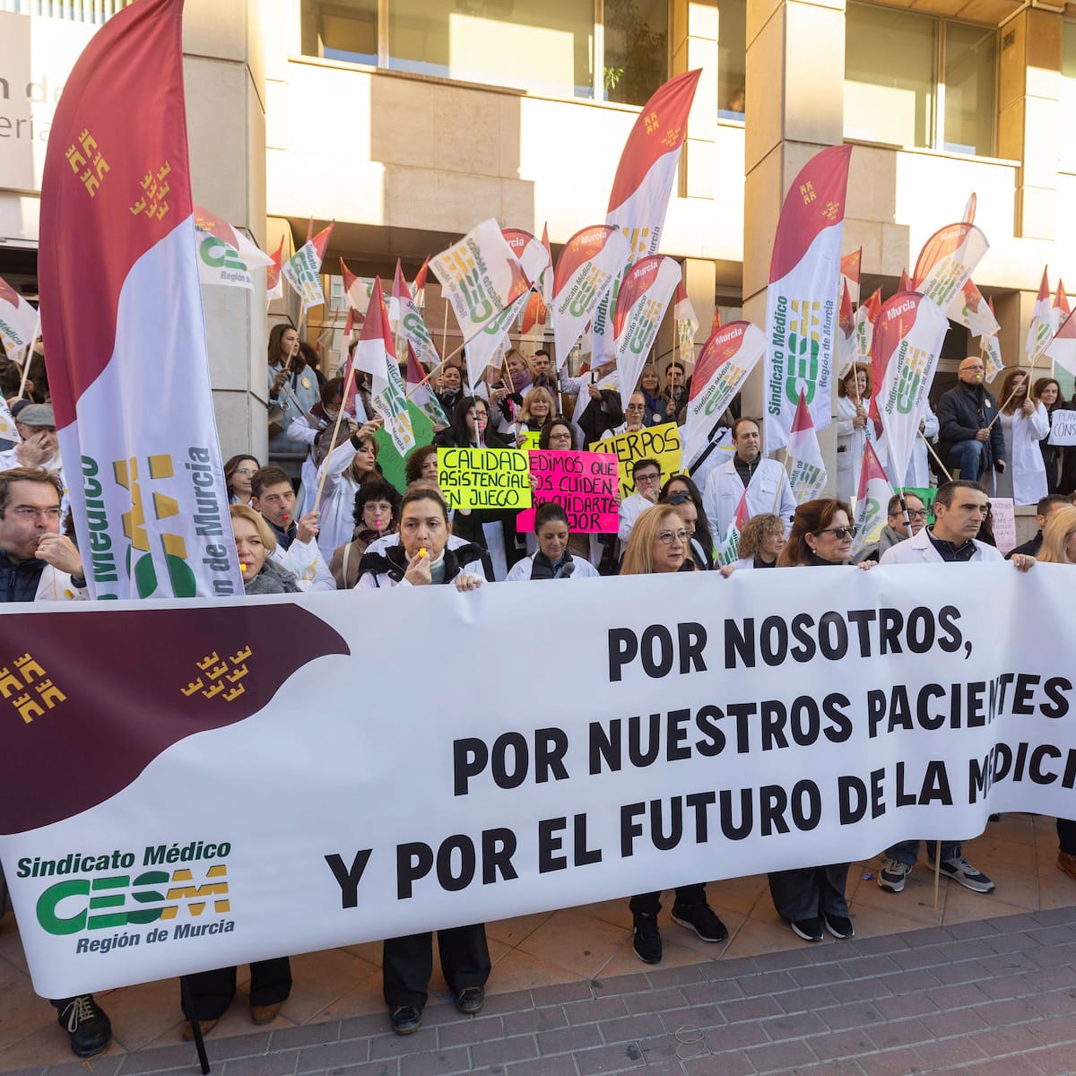 Pedreño acusa al Ministerio de “incapacidad” para pactar ante la huelga de médicos y fija los servicios mínimos en la Región