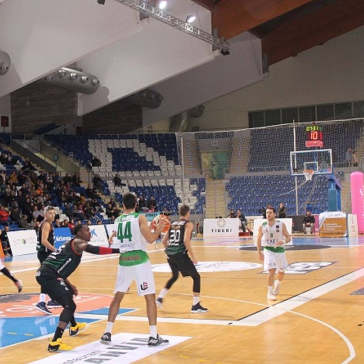 La FEB decidirá esta semana cuándo se juega el Iberojet-TAU