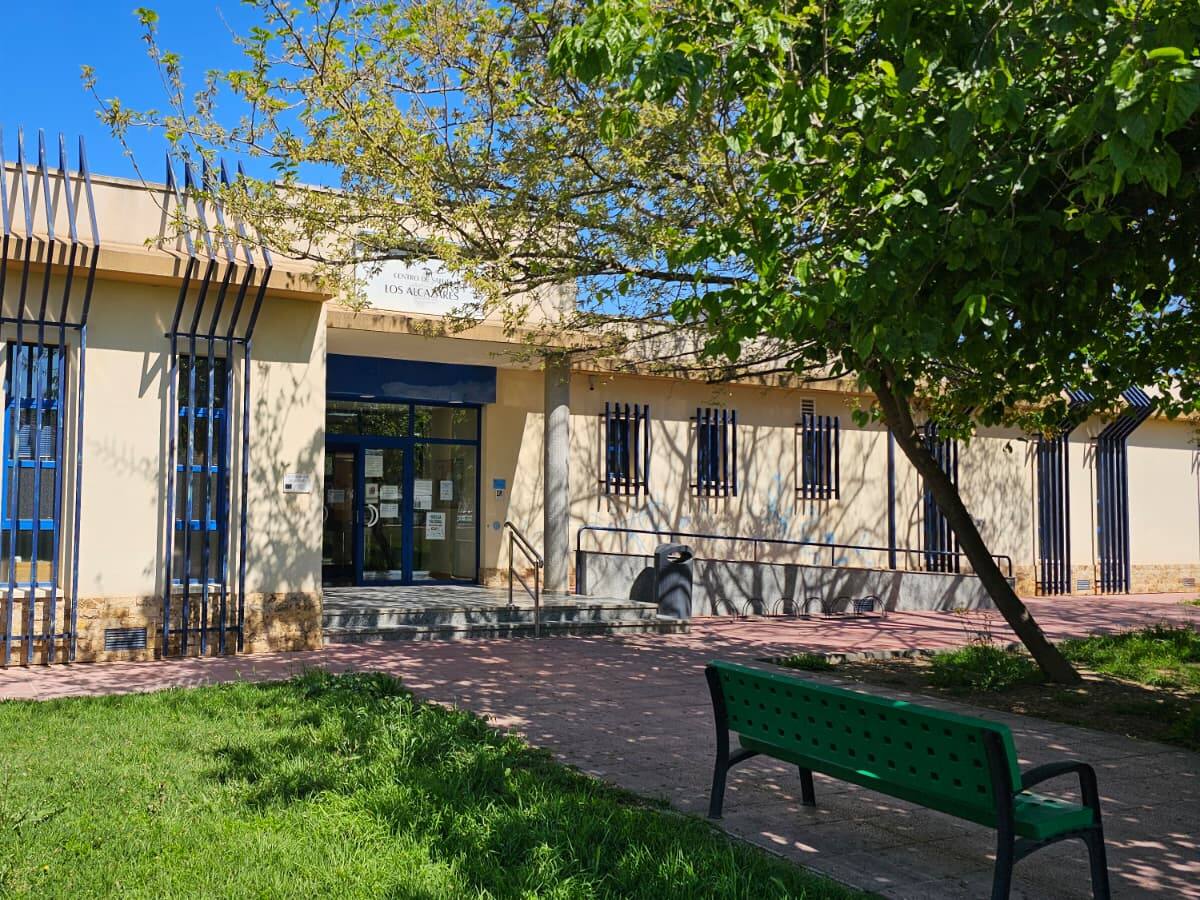 “Las familias no saben dónde recurrir”: El Ayuntamiento de Los Alcázares denuncia la falta de psiquiatras infantiles