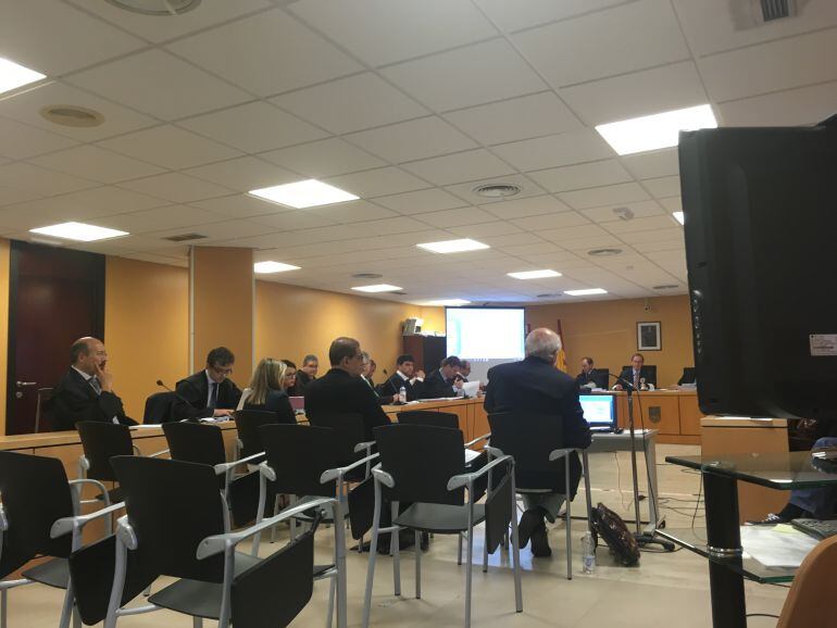 El arquitecto, Javier Domínguez Anadón, durante la declaración en la Audiencia Provincial de Santa Cruz de Tenerife. 