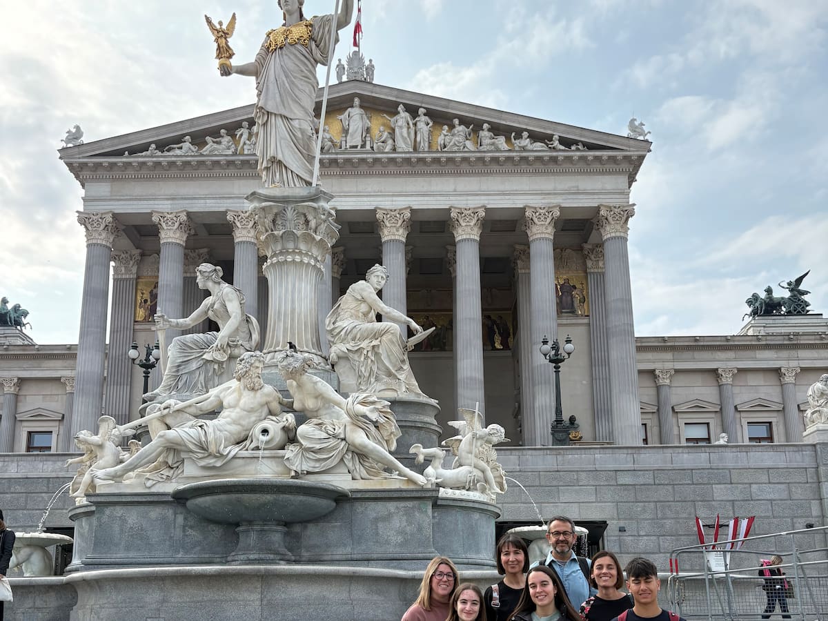El IES Hermanos Amorós impulsa la innovación educativa con el proyecto europeo Erasmus+ LINGUIFUN