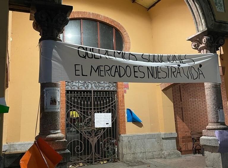 Laredo dio un ultimátum a los comerciantes de la Plaza de Abastos para su desalojo.