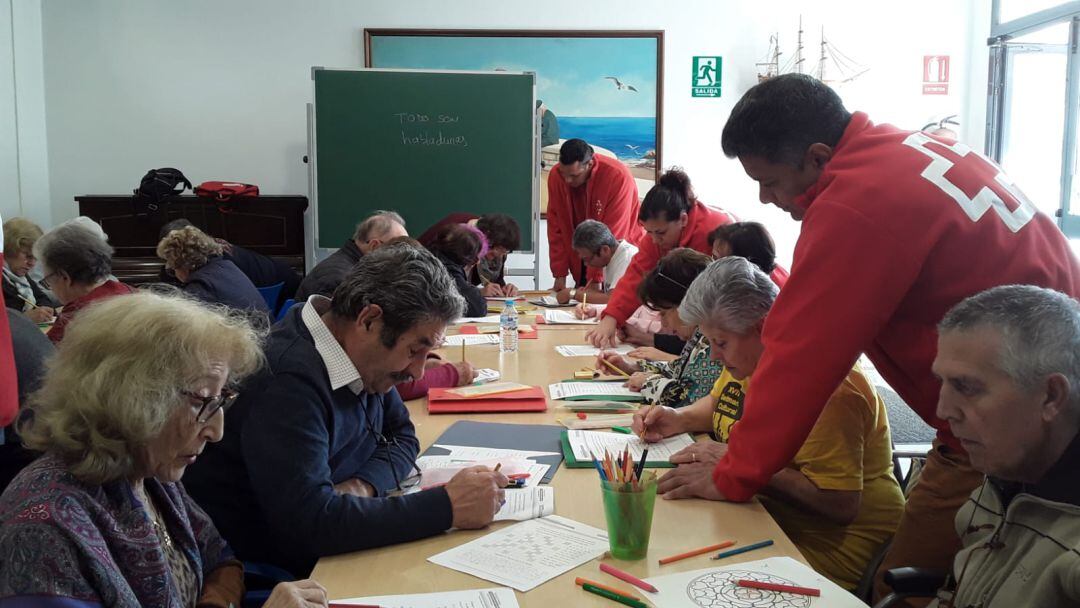 Taller de Memoria. Cruz Roja Calp.Imagen archivo.