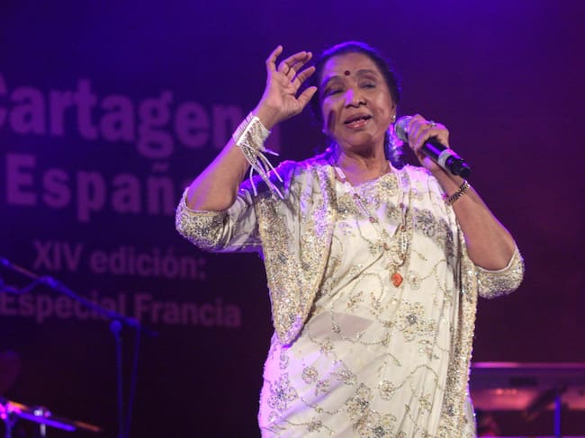 Muere Assa Bosle, la gran voz de Bollywood, que actuó en La Mar de Músicas de Cartagena en su única visita a España