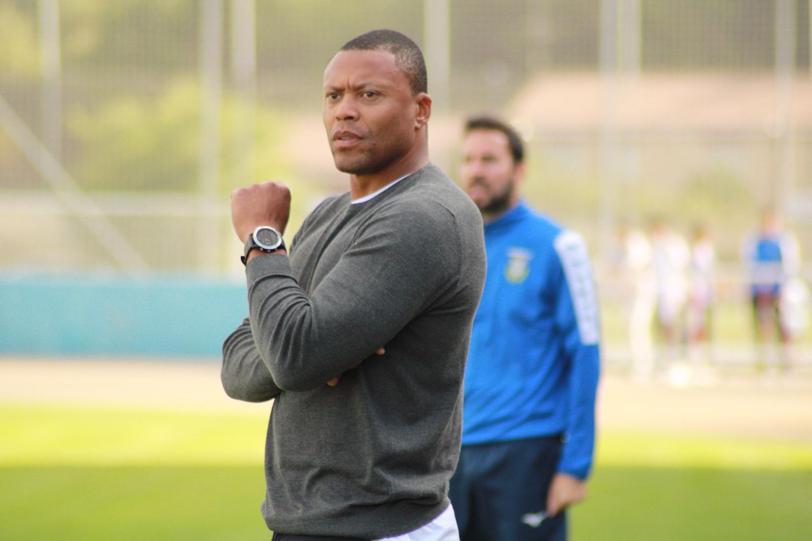 Julio Baptista, en la banda del JC Higuero